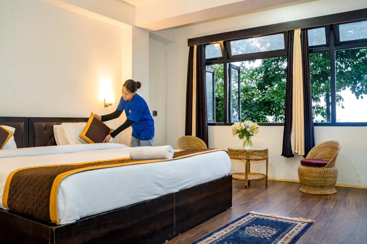 Daksha Pelling Nest Hotel Luaran gambar